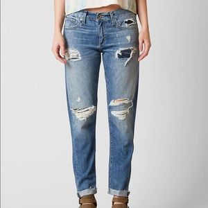 Lucky Brand boyfriend jeans